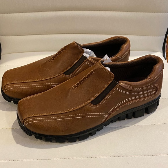 ❌❌❌SOLD Boys Brown Deer Stag Loafers. Brand New, with Tags! - Picture 3 of 7